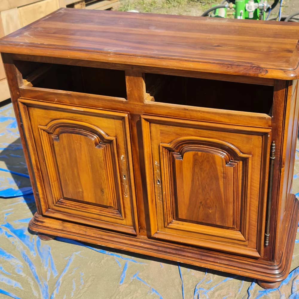 décapage meuble Meyzieu avant après commode bois ancien